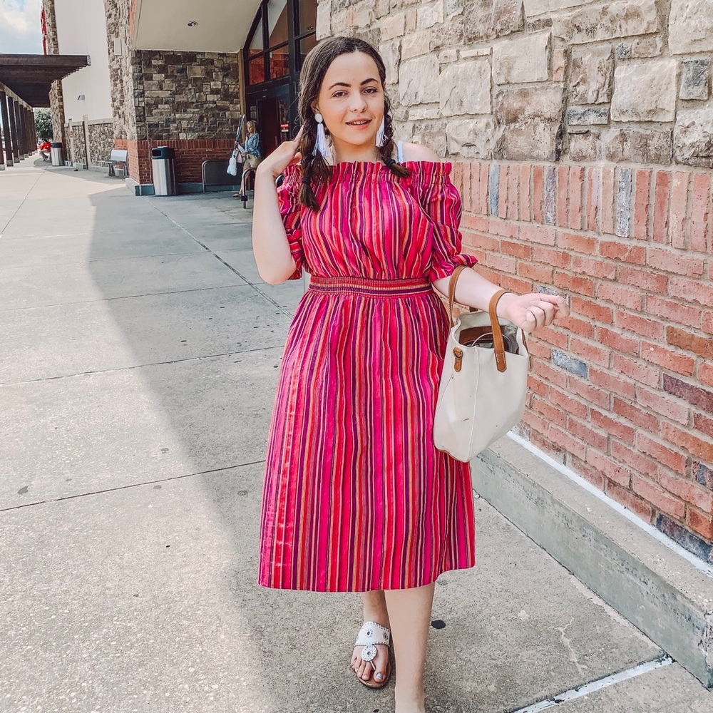 Vicidolls Off the shoulder dress